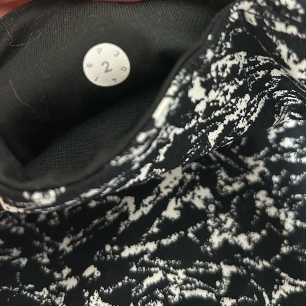Lululemon Deep Breath Crop (21